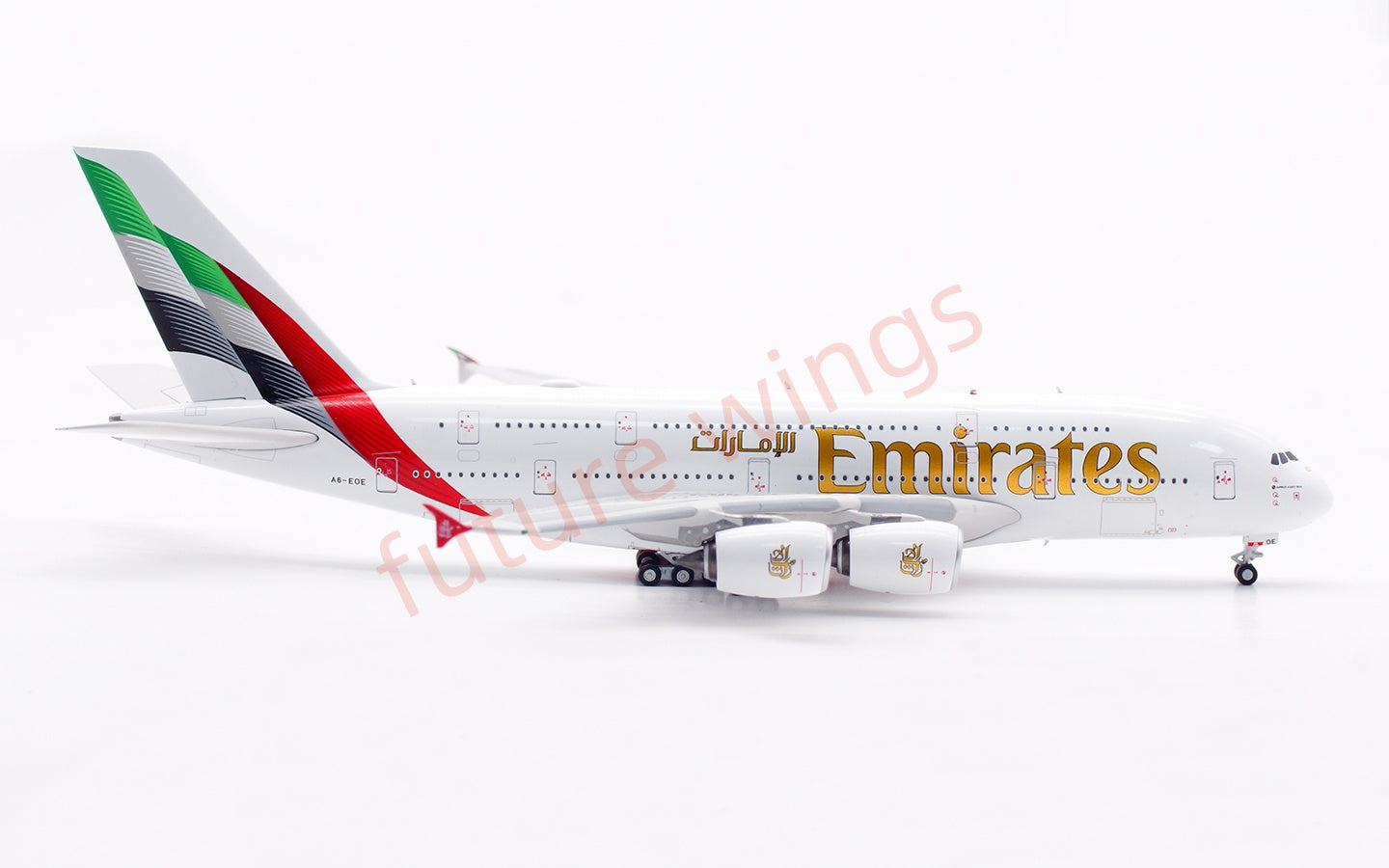 1:400 Aviation400 Emirates Airways A380 A6-EOE Aircraft Model Free Tractor+Stand