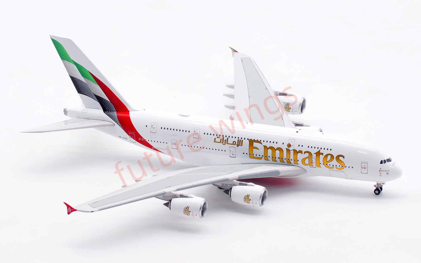 1:400 Aviation400 Emirates Airways A380 A6-EOE Aircraft Model Free Tractor+Stand