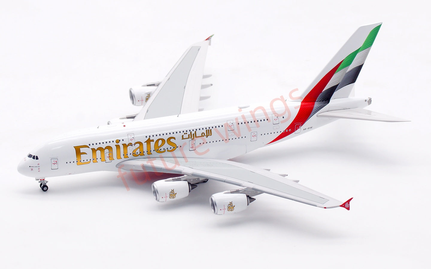 1:400 Aviation400 Emirates Airways A380 A6-EOE Aircraft Model Free Tractor+Stand