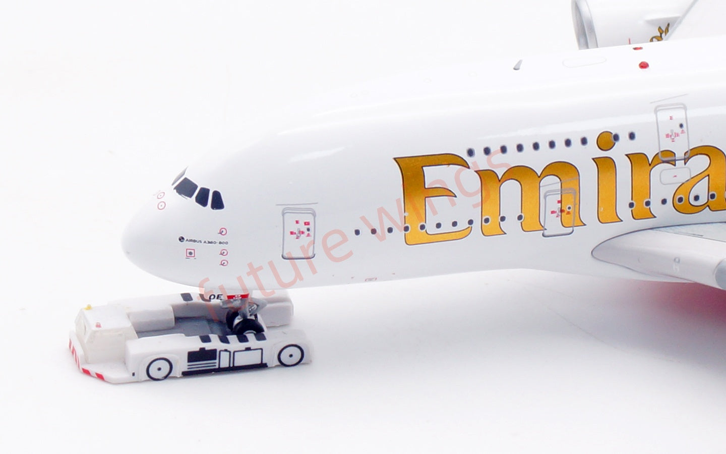 1:400 Aviation400 Emirates Airways A380 A6-EOE Aircraft Model Free Tractor+Stand