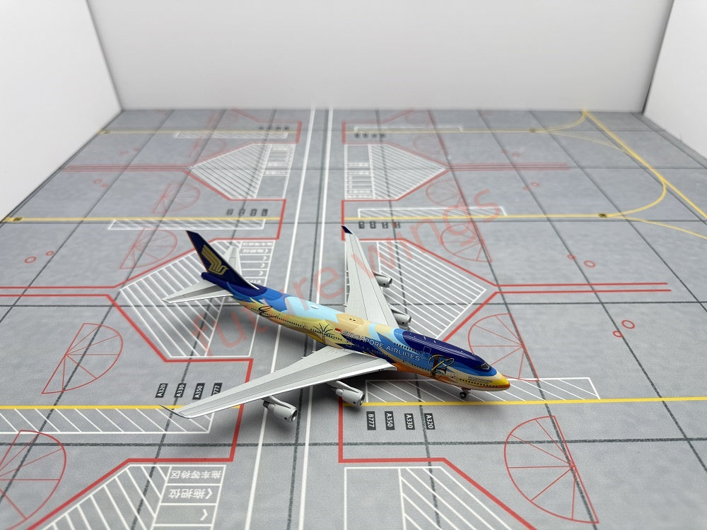 1:400 HX Models Singapore Airlines B747-400 9V-SPL/9V-SPK Aircraft Model With Stand+Free Tractor