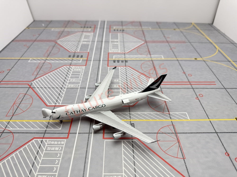 1:400 YY Wings Cathay Pacific Cargo B747-400F B-LID Aircraft Model+Free Tractor