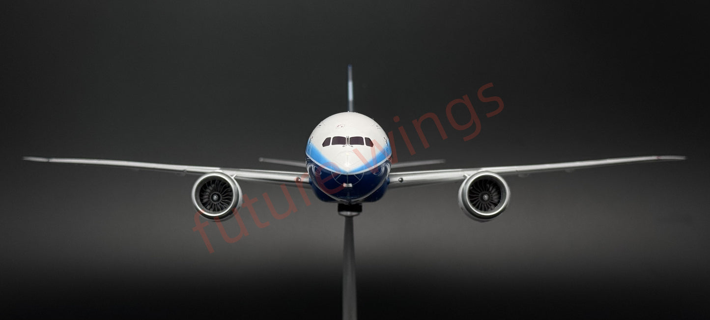 1:200 InFlight200* Boeing House Color B787-8 N787B Diecast Aircraft Model