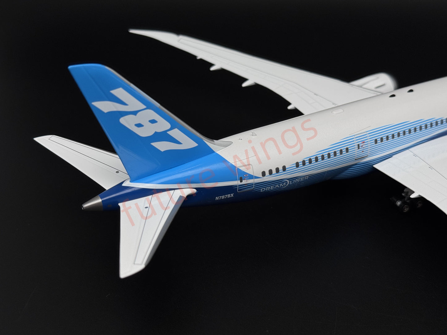 1:200 InFlight200* Boeing House Color B787-8 N787B Diecast Aircraft Model