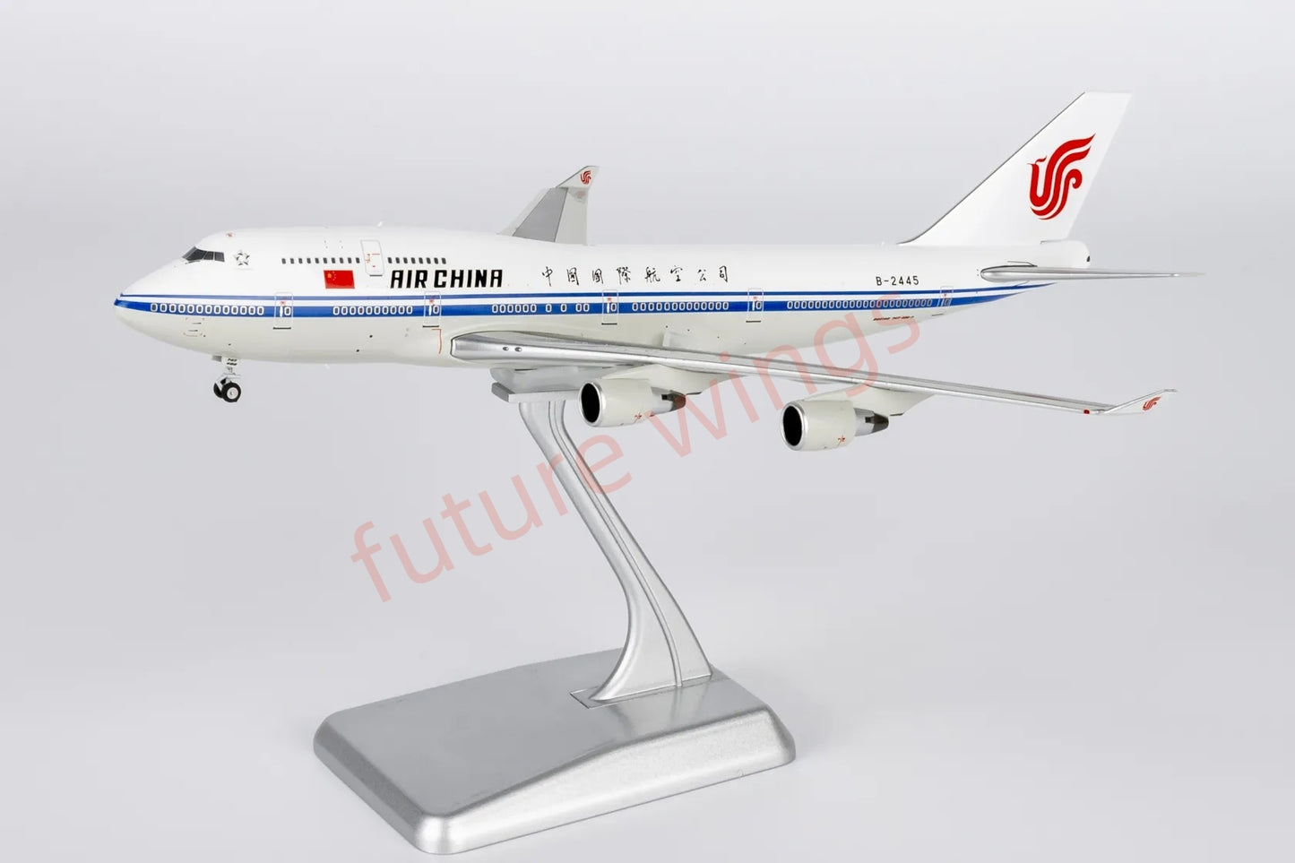 1:400 NG Models NG04001 Air China B747-400 B-2445 ""Luxury Package"Aircraft Model+Free Tractor