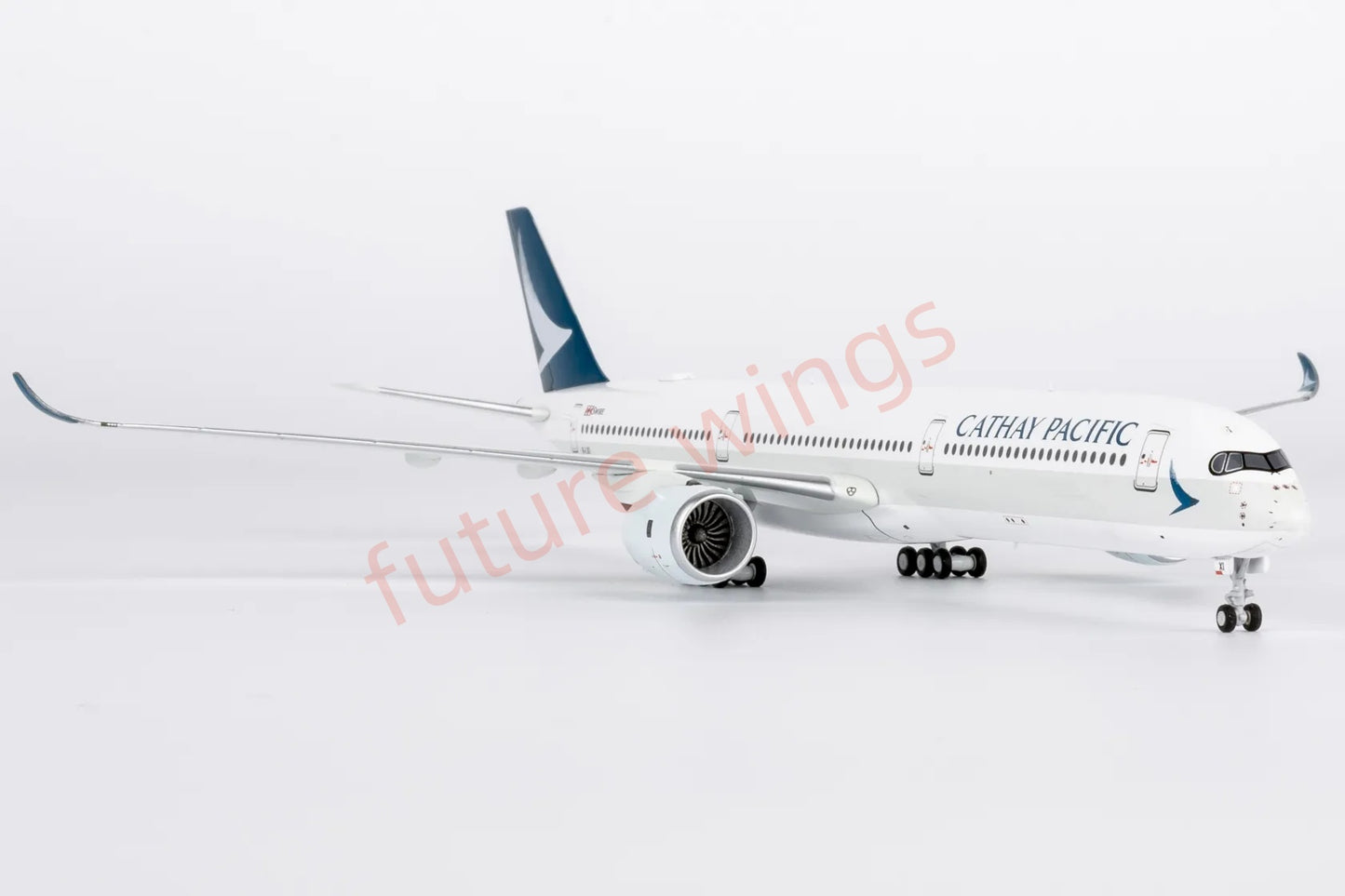 1:400 NG Models NG57021 Cathay Pacific A350-1000 B-LXI Aircraft Model+Free Tractor