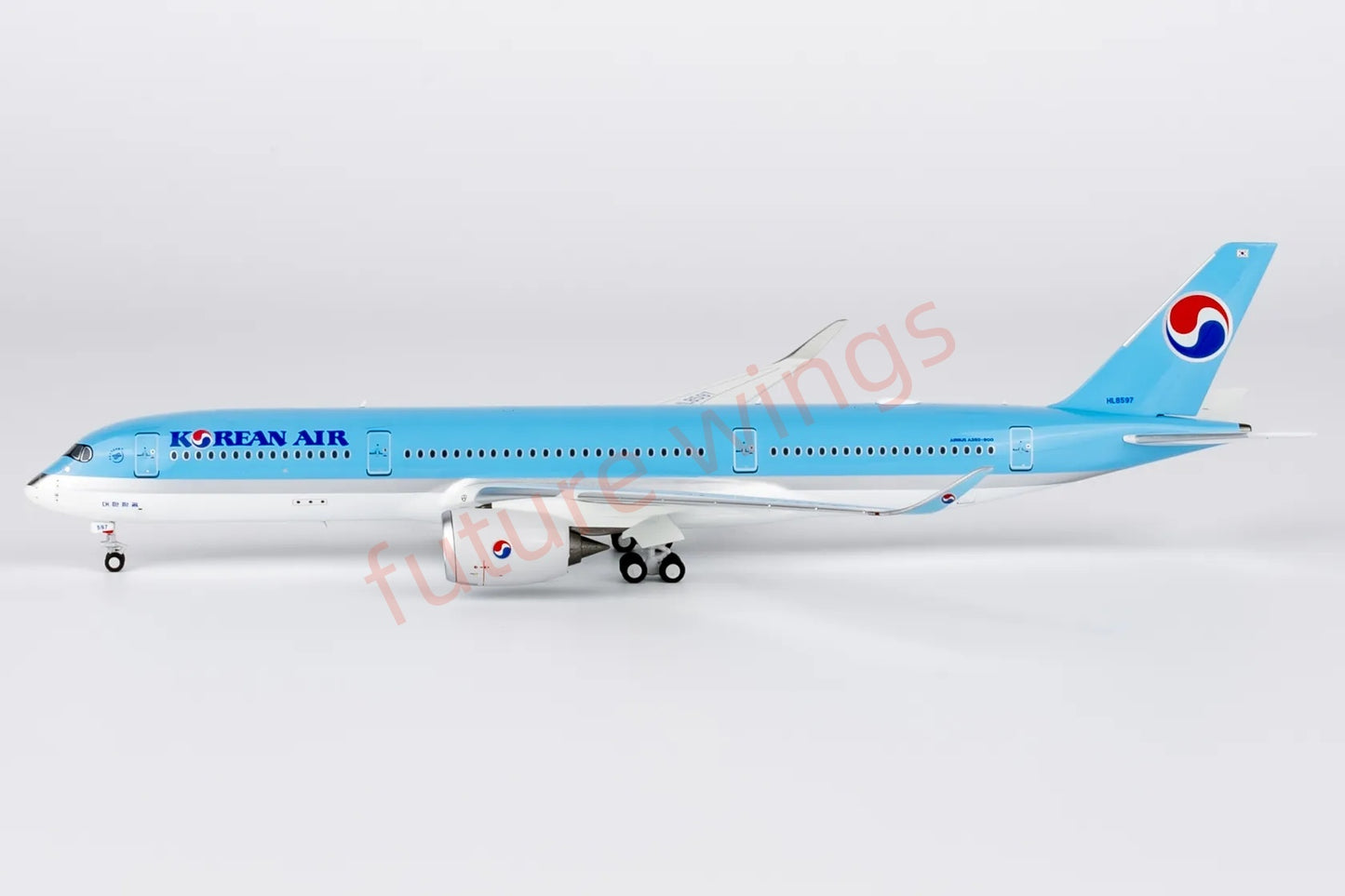 1:400 NG Models NG39103 Korean Air A350-900 HL8597 Aircraft Model+Free Tractor