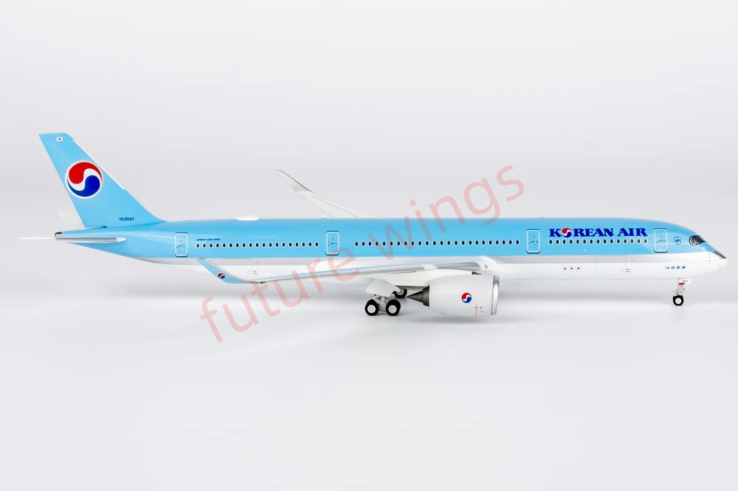 1:400 NG Models NG39103 Korean Air A350-900 HL8597 Aircraft Model+Free Tractor