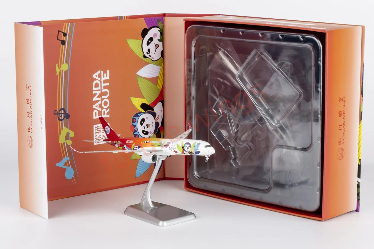 1:400 NG Models NG39104 SiChuan Airlines A350-900 B-32HG "Luxury Package"Aircraft Model+Free Tractor