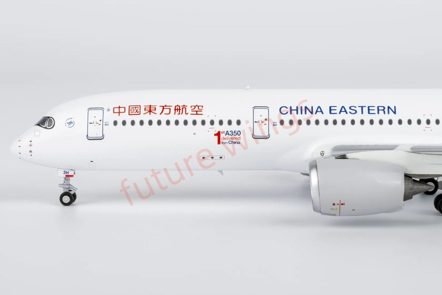 1:400 NG Models NG39107 China Eastern A350-900 B-323H "the 1st A350 for CN"Aircraft Model+Free Tractor