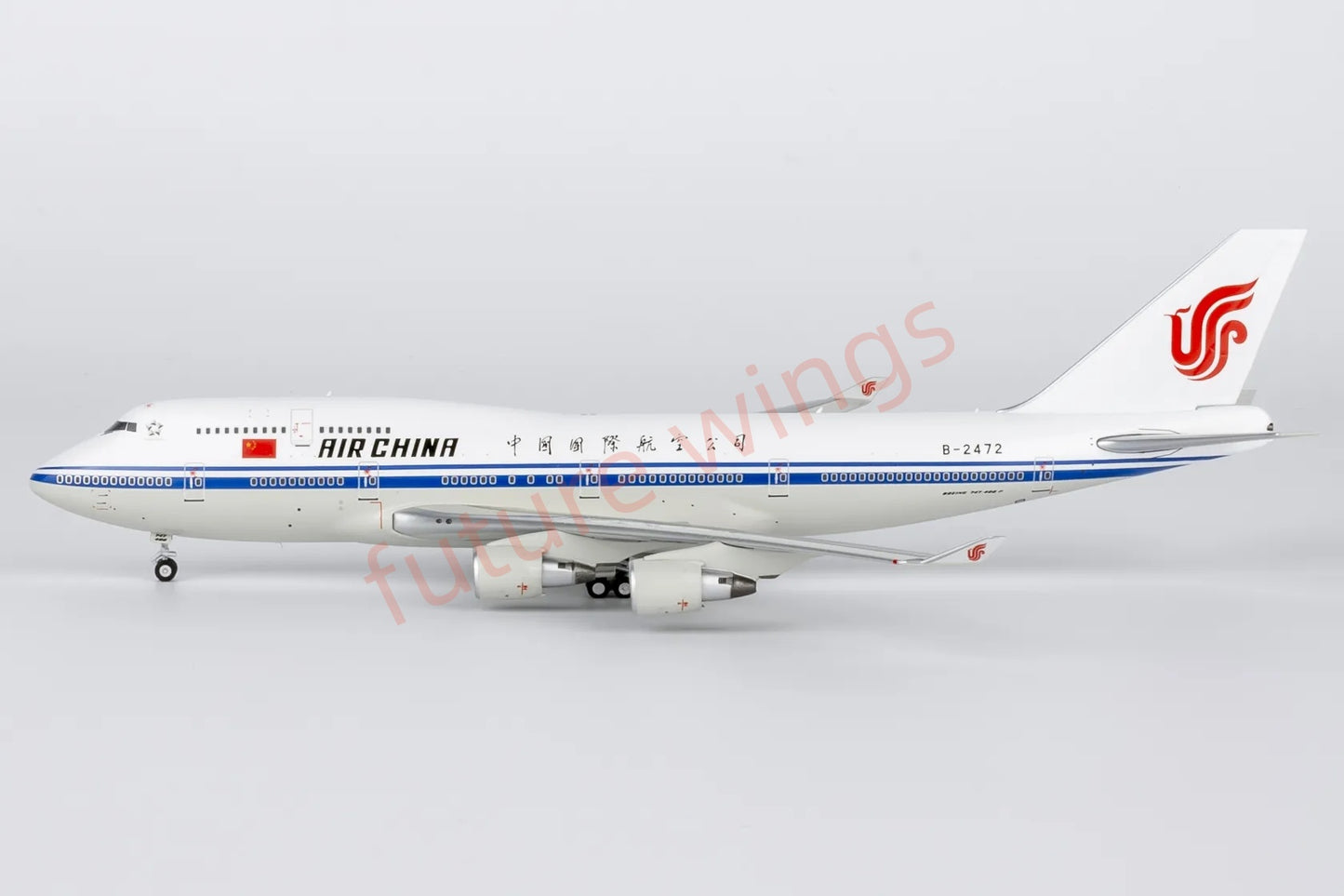1:400 NG Models NG04006 Air China B747-400 B-2472 Aircraft Model+Free Tractor