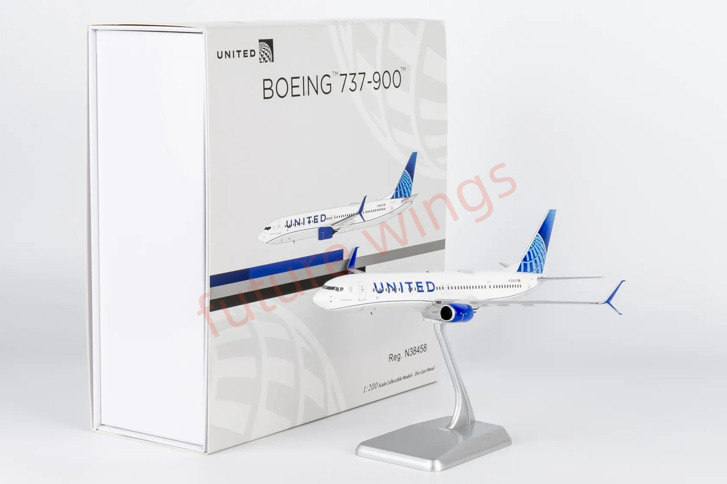 1:200 NG Models NG09003 United Airlines B737-900ER N38458 Aircraft Model