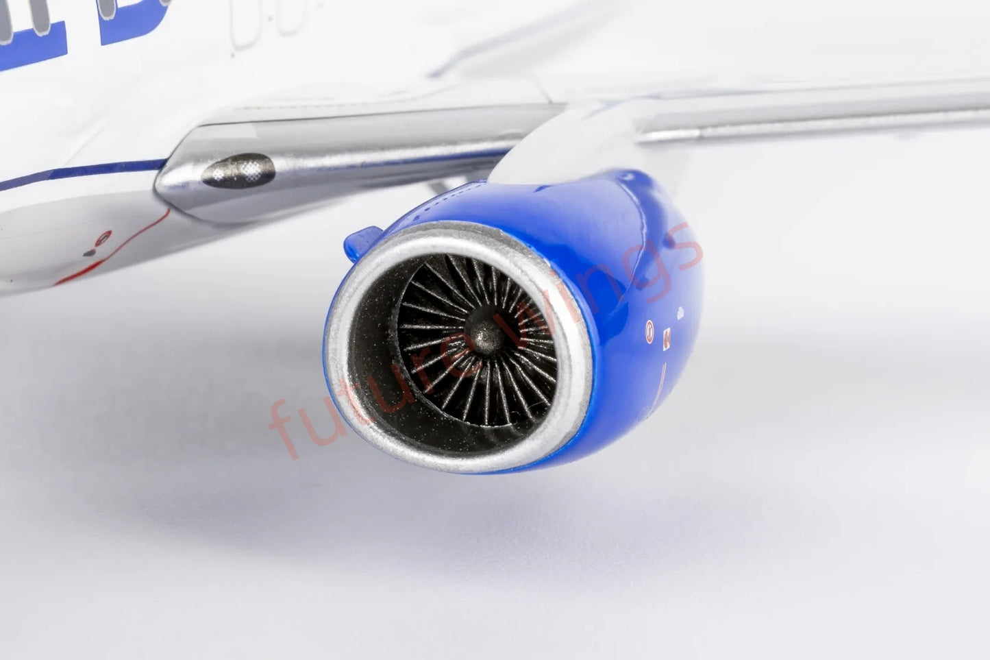 1:200 NG Models NG09003 United Airlines B737-900ER N38458 Aircraft Model