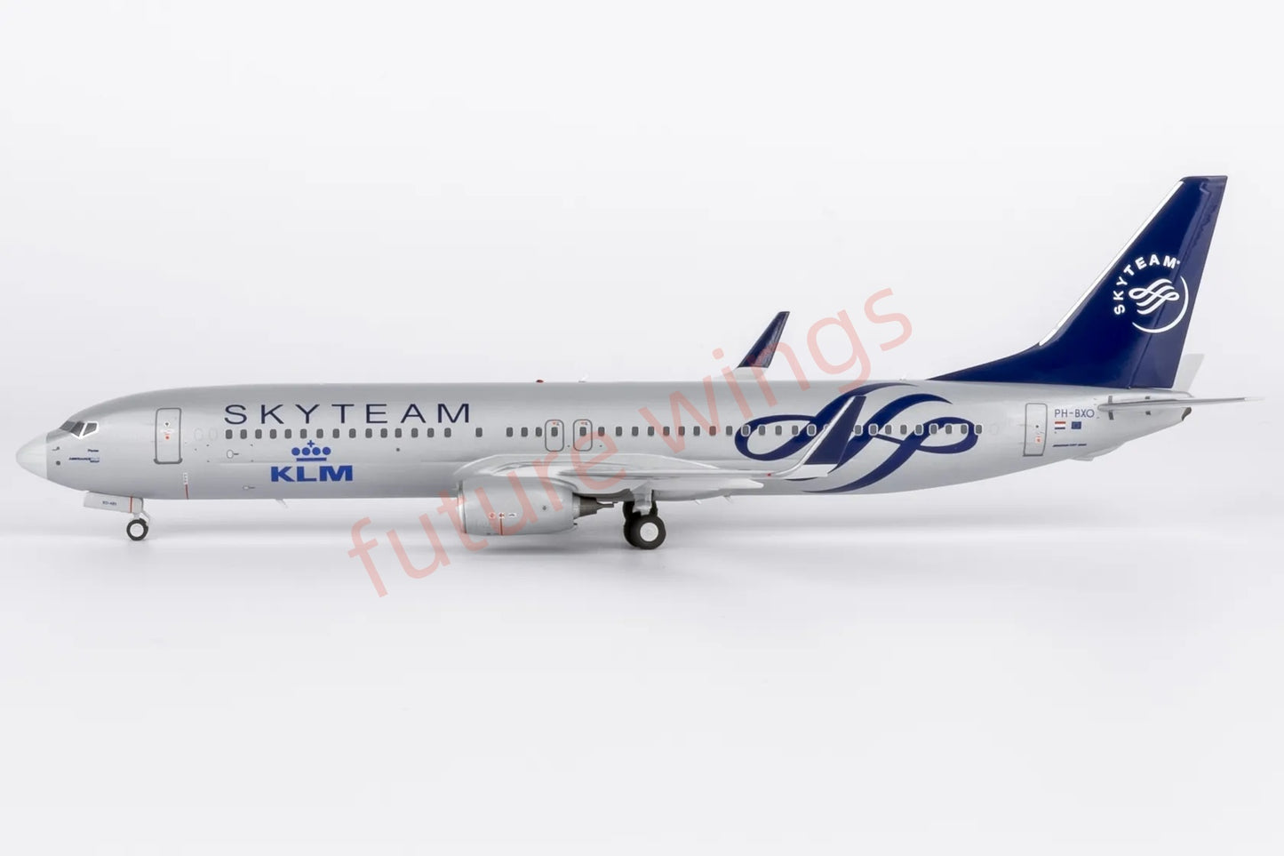 1:200 NG Models NG09006 KLM B737-900ER PH-BXO Aircraft Model