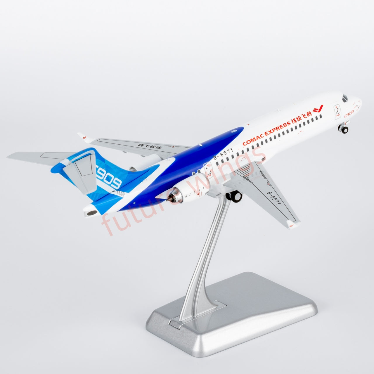 1:200 NG Models NG20127 COMAC Express C909(ARJ21-700) B-657Y Aircraft Model