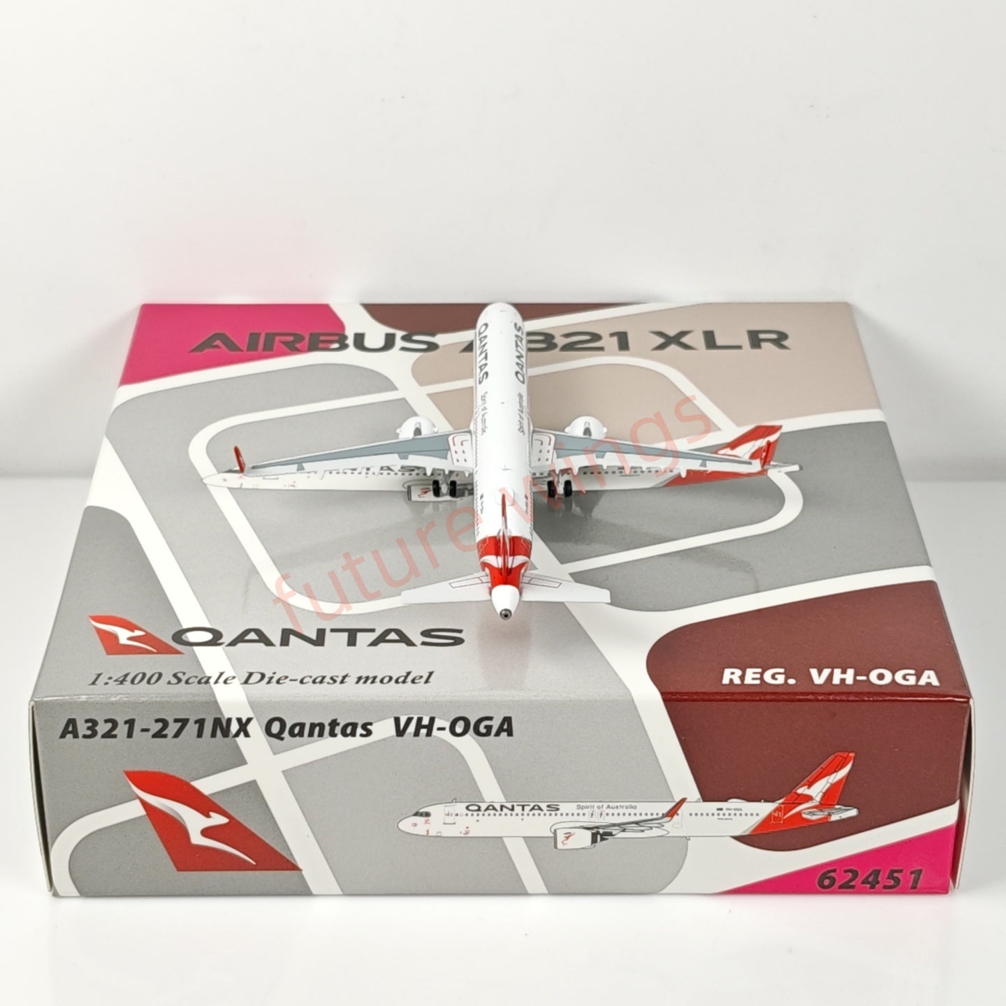 1:400 PandaModel 62451 Qantas Airways A321neo VH-OGA Aircraft Model+Free Tractor