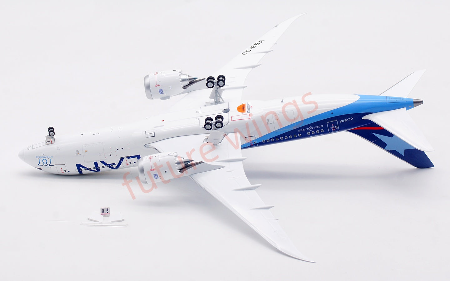 1:200 InFlight200 LAN B787-8 CC-BBA Diecast Aircraft Model