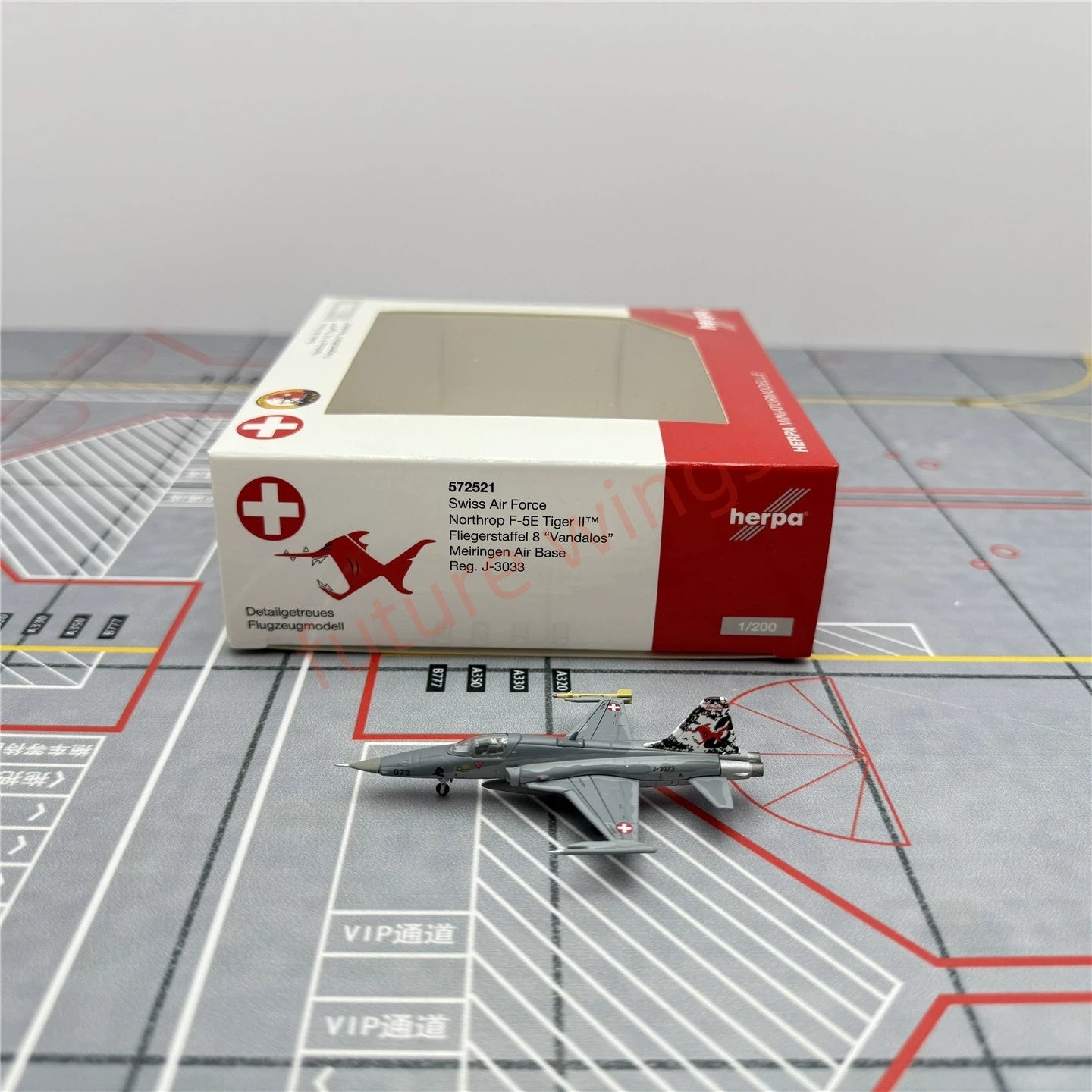 1:200 Herpa Wings Swiss Air Force F-5E J-3038(572538) J-3033(572521)Diecast Aircraft Model
