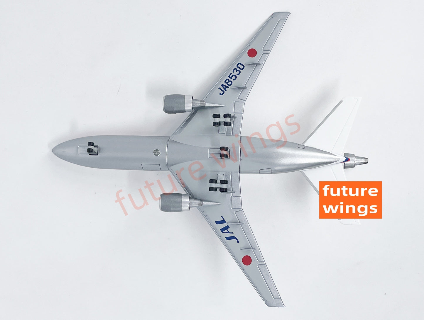 1:400 Jet Model Japan Airlines DC-10 JA8530 JA8532 Aircraft Model+Free Tractor