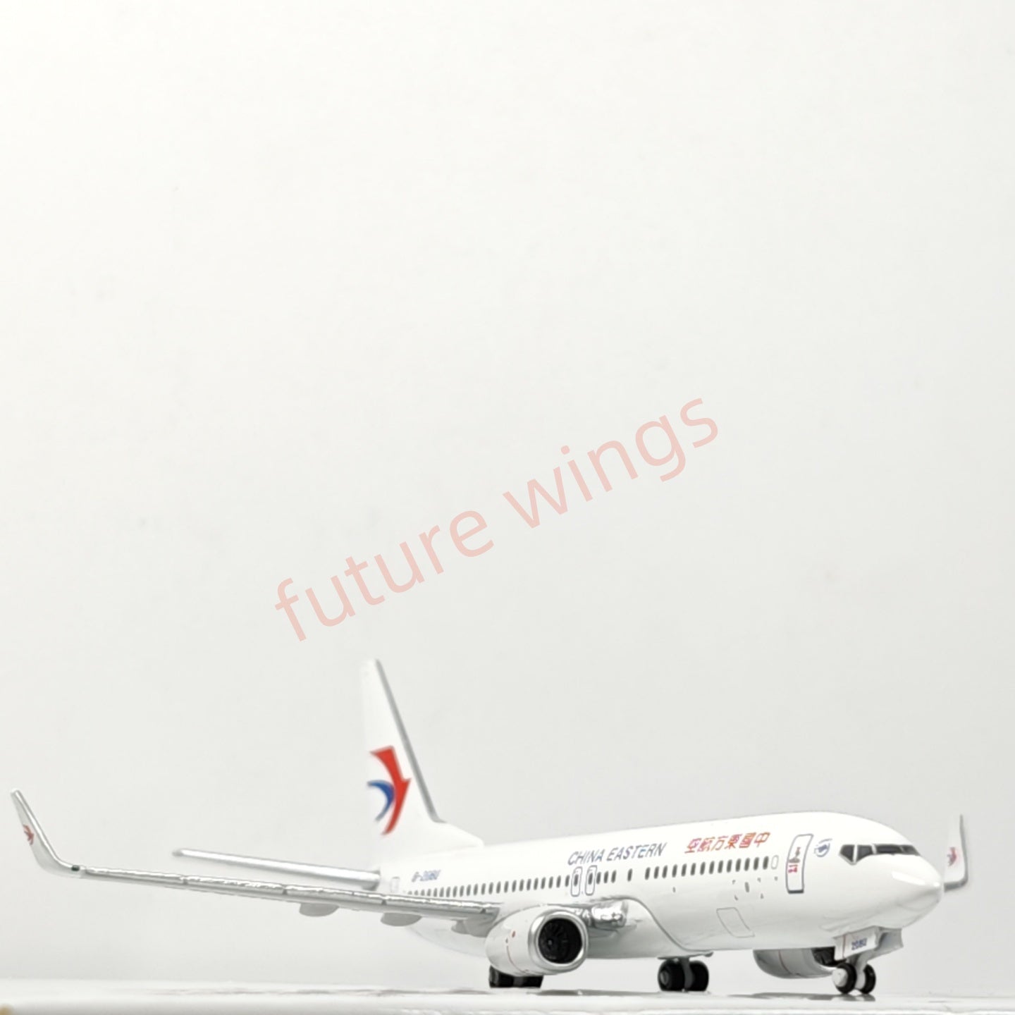 1:400 Jet Model China Eastern Airlines B737-800 B-208U B-208Y Aircraft Model+Free Tractor