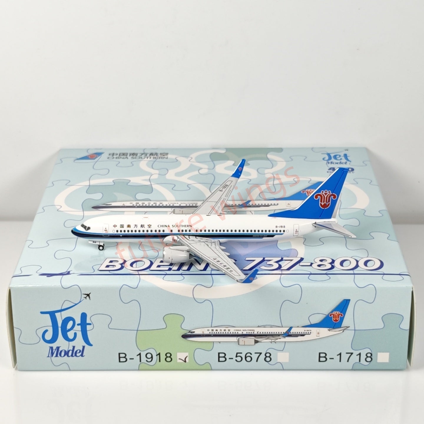 1:400 Jet Model China Southern Airlines B737-800 B-1718 B-1918 B-5678 Aircraft Model+Free Tractor