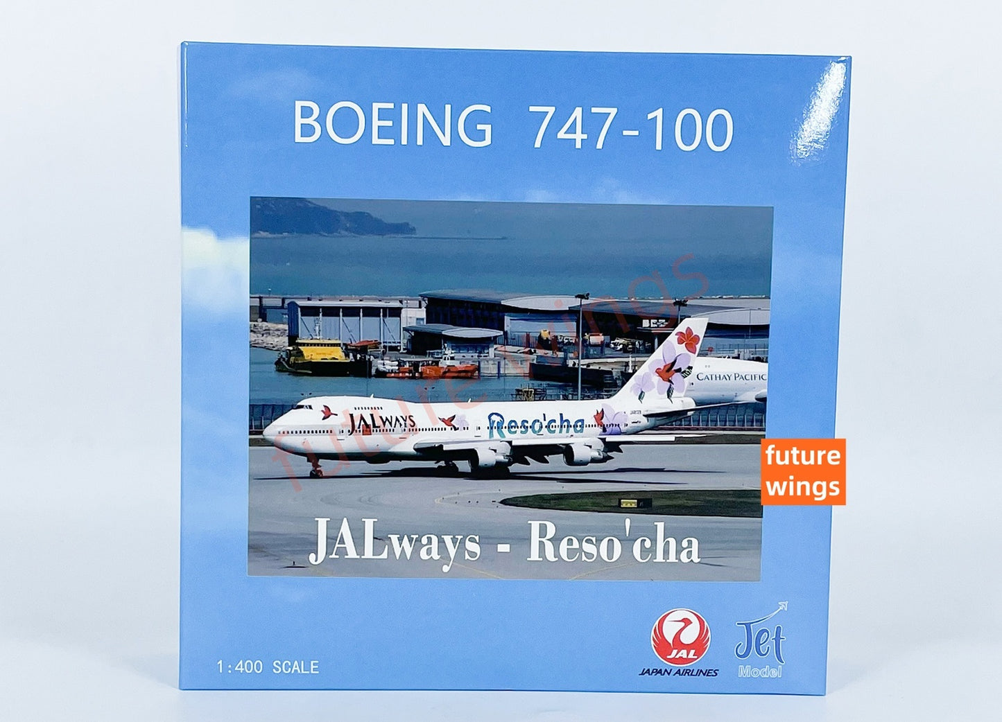 1:400 Jet Model Japan Airlines JAL B747-100 JA8128 Aircraft Model+Free Tractor