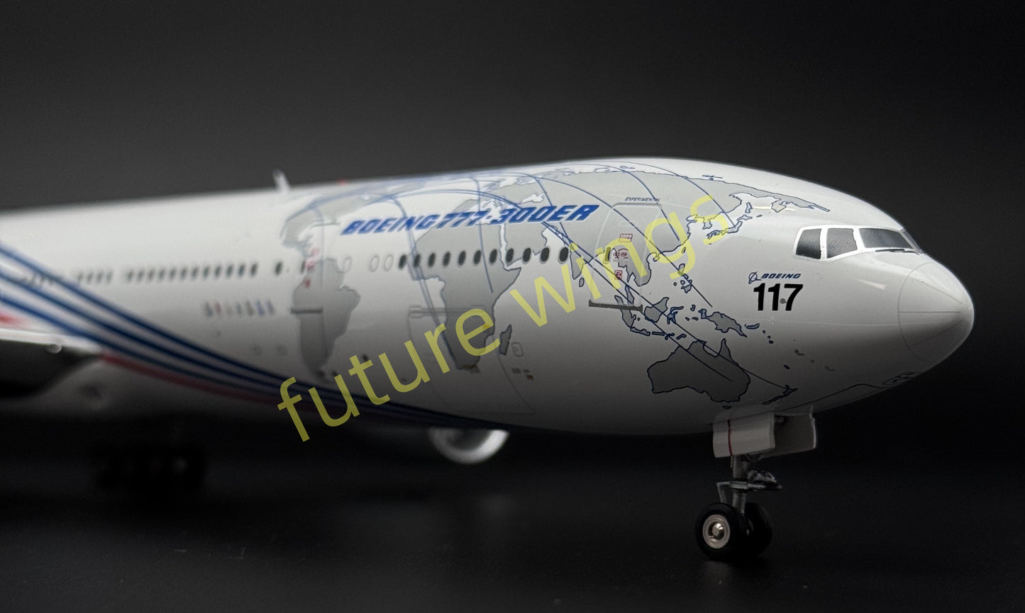 1:200 InFlight200* Boeing House Color B777-300ER N5017V Aircraft Model