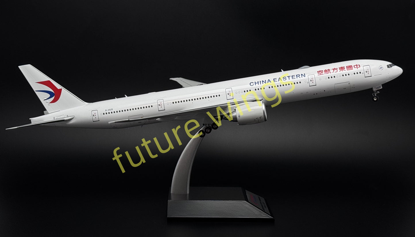 1:200 InFlight200* China Eastern Airlines B777-300ER B-2025 Aircraft Model