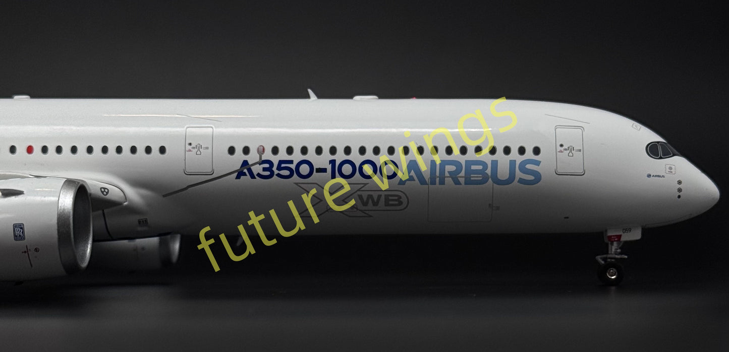 1:200 InFlight200* Boeing House Color A350-1000 F-WMIL "First Flight" Aircraft Model