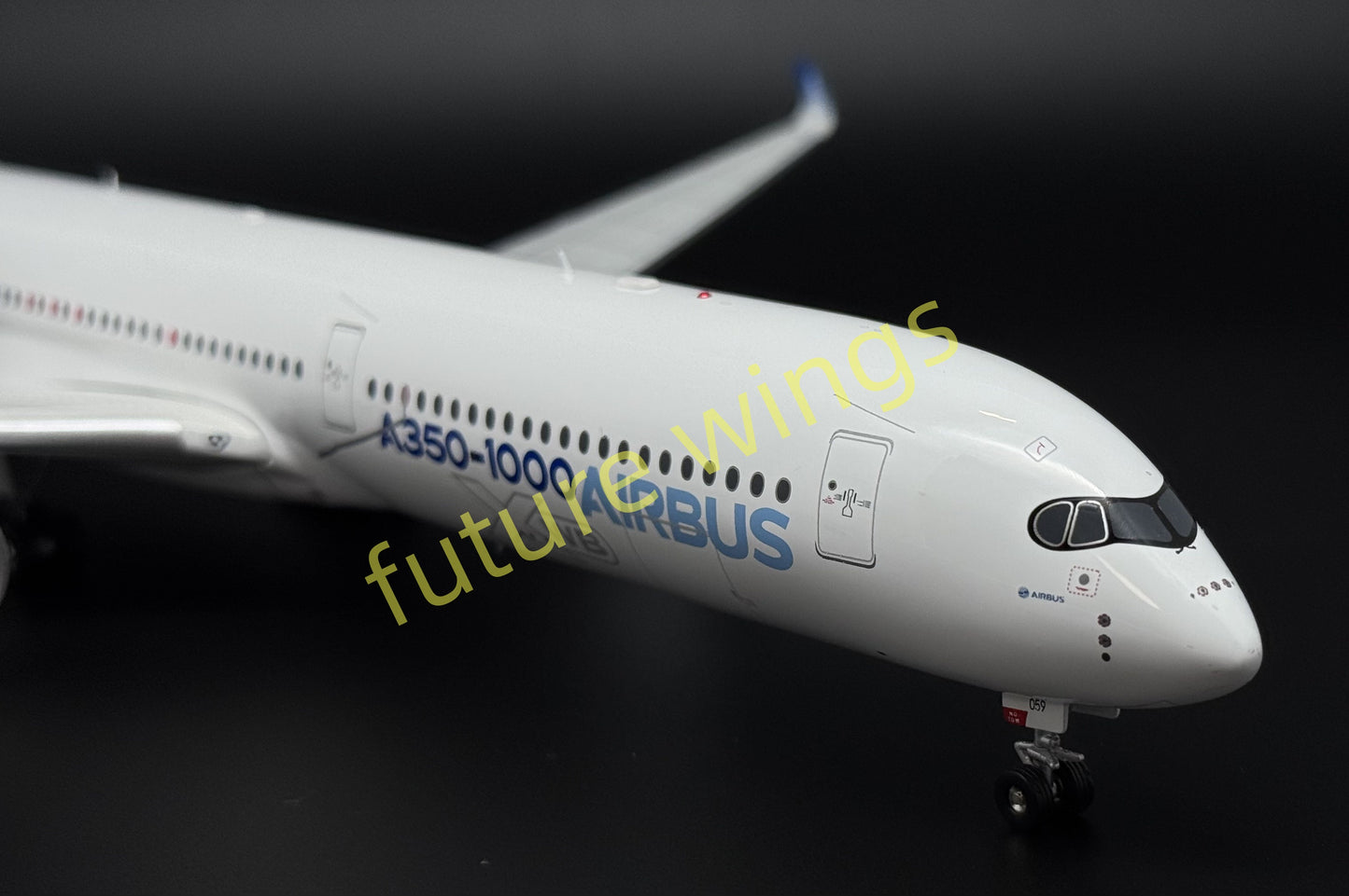 1:200 InFlight200* Boeing House Color A350-1000 F-WMIL "First Flight" Aircraft Model