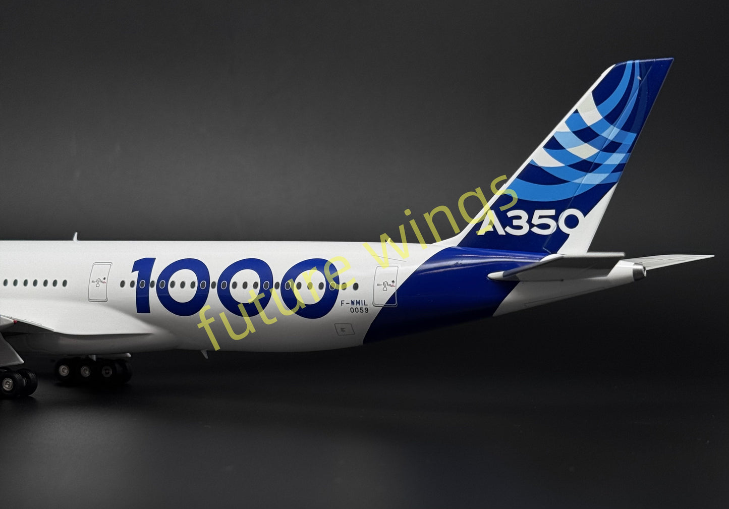 1:200 InFlight200* Boeing House Color A350-1000 F-WMIL "First Flight" Aircraft Model