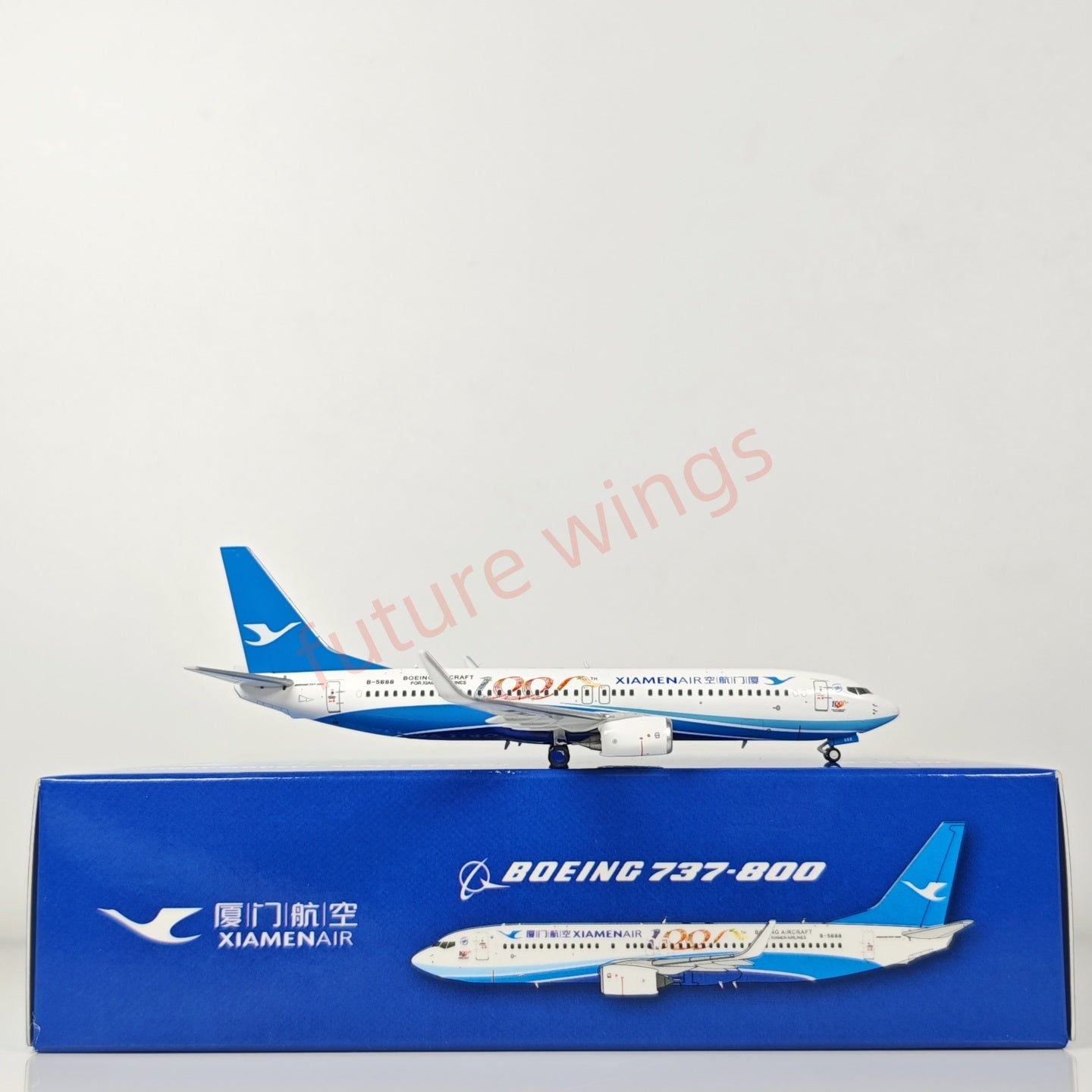 1:400 C Model Xiamen Airlines B737-800 B-5688 "100th" Aircraft Model+Free Tractor