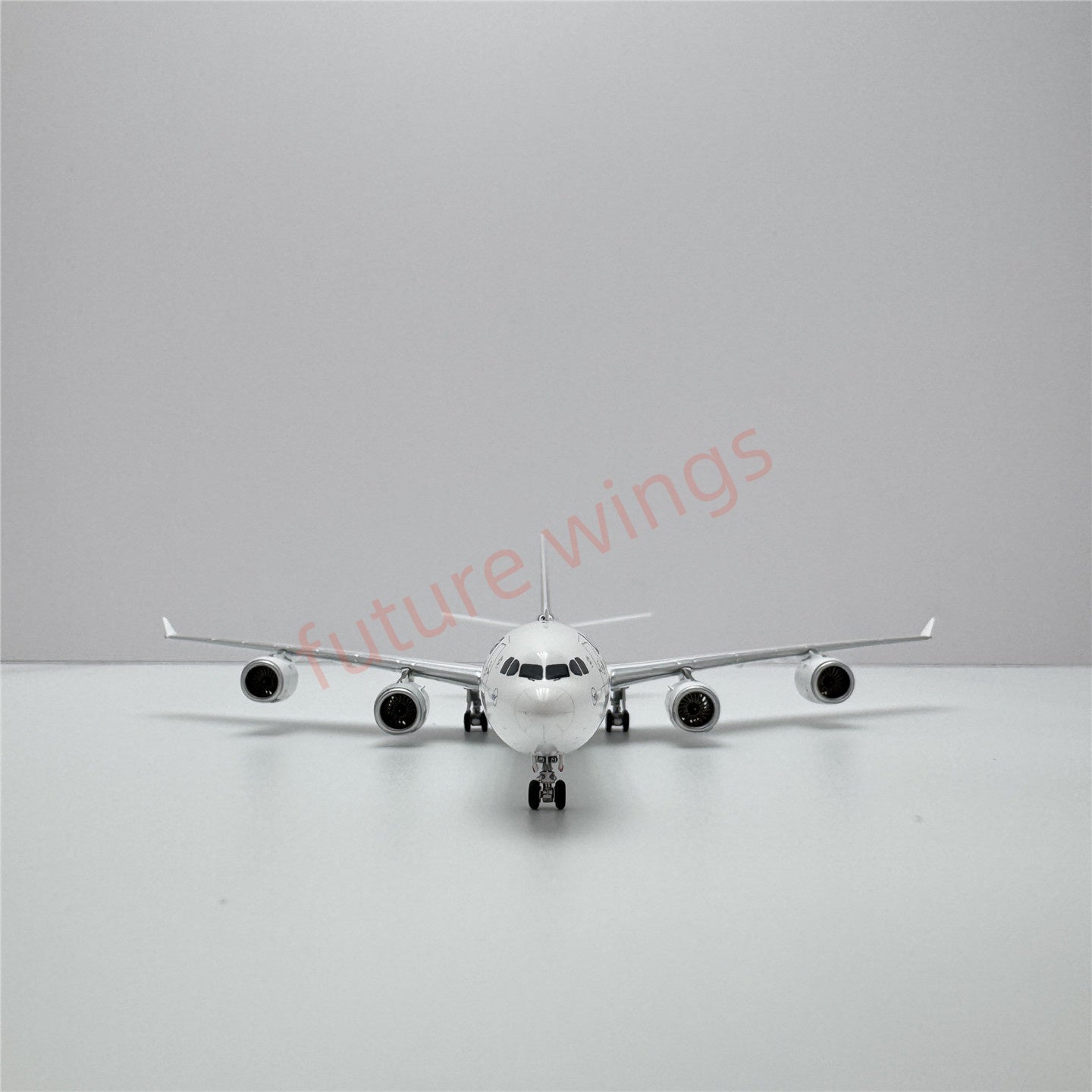 1:400 YY Wings Lufthansa Airlines A340-600 D-AIHF/D-AIHK Aircraft Model+Free Tractor