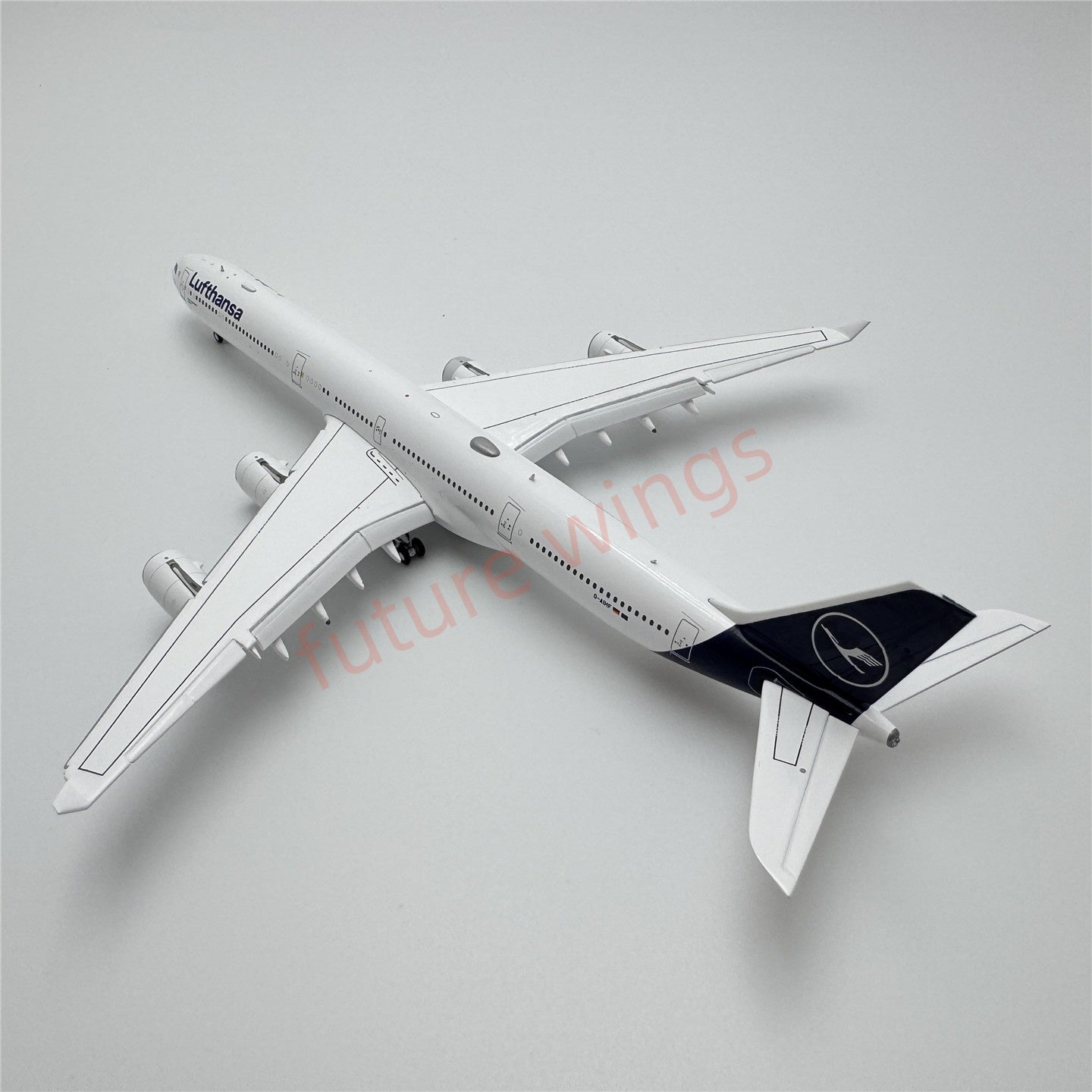 1:400 YY Wings Lufthansa Airlines A340-600 D-AIHF/D-AIHK Aircraft Model+Free Tractor