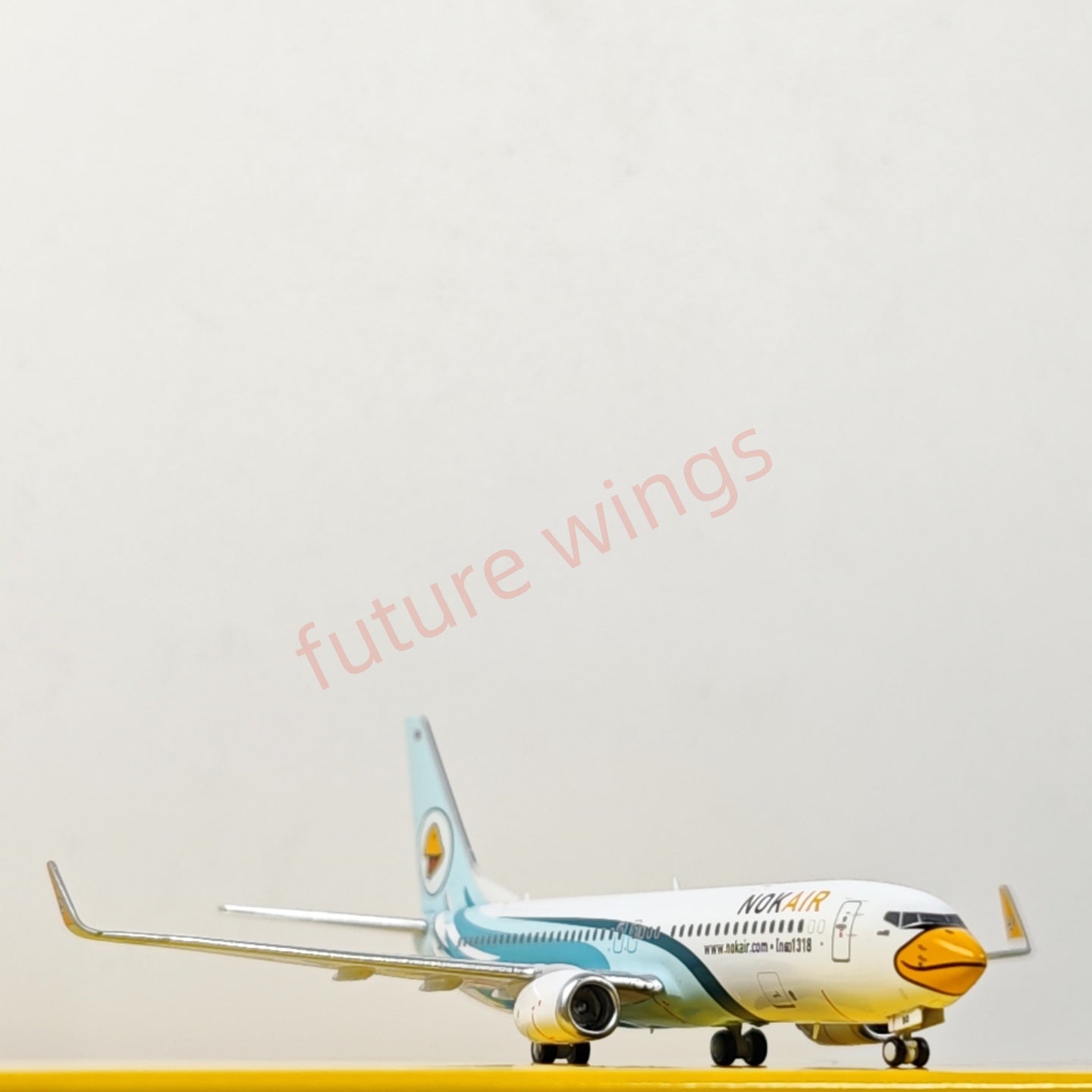 1:400 PandaModel NOK Air B737-800 HS-DBO Aircraft Model+Free Tractor