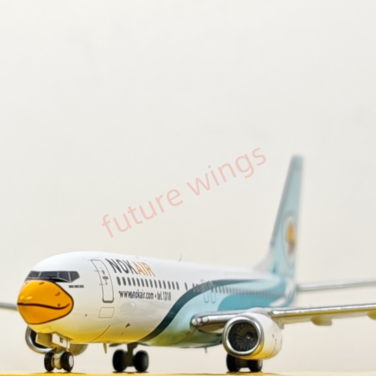 1:400 PandaModel NOK Air B737-800 HS-DBO Aircraft Model+Free Tractor