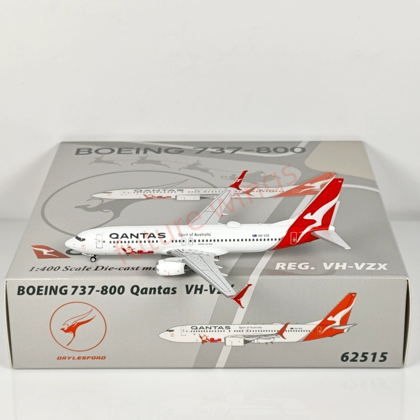1:400 PandaModel Qantas Airways B737-800 VH-VZX Aircraft Model+Free Tractor