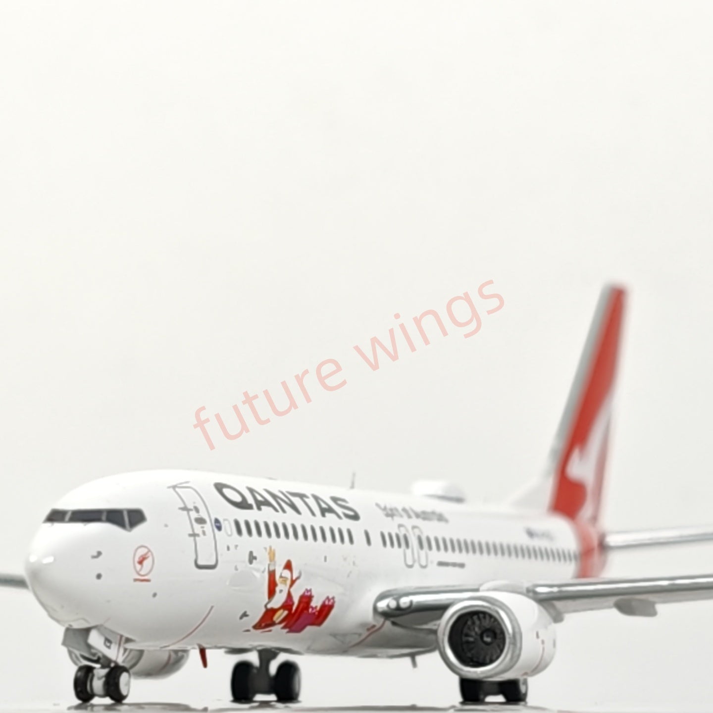 1:400 PandaModel Qantas Airways B737-800 VH-VZX Aircraft Model+Free Tractor