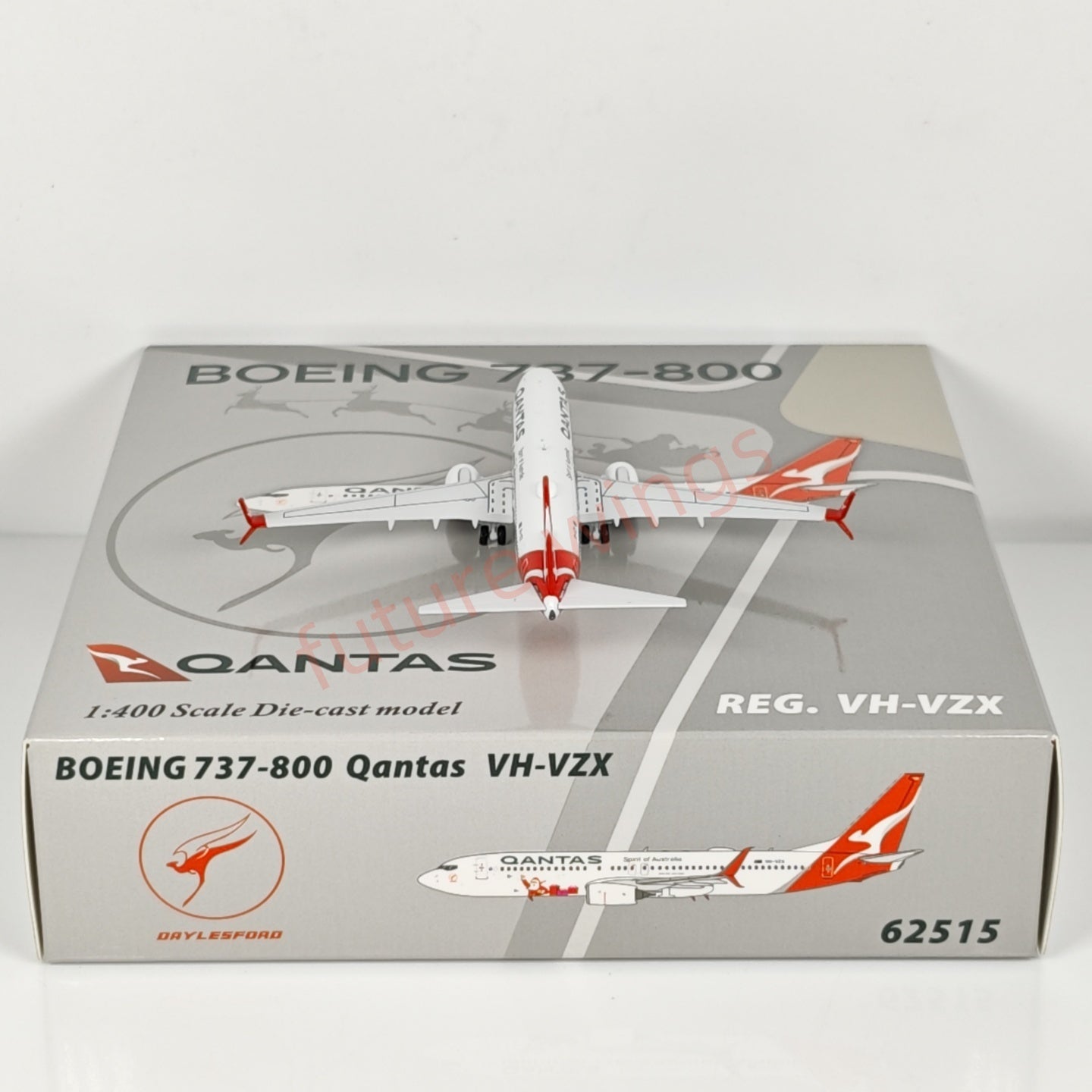1:400 PandaModel Qantas Airways B737-800 VH-VZX Aircraft Model+Free Tractor