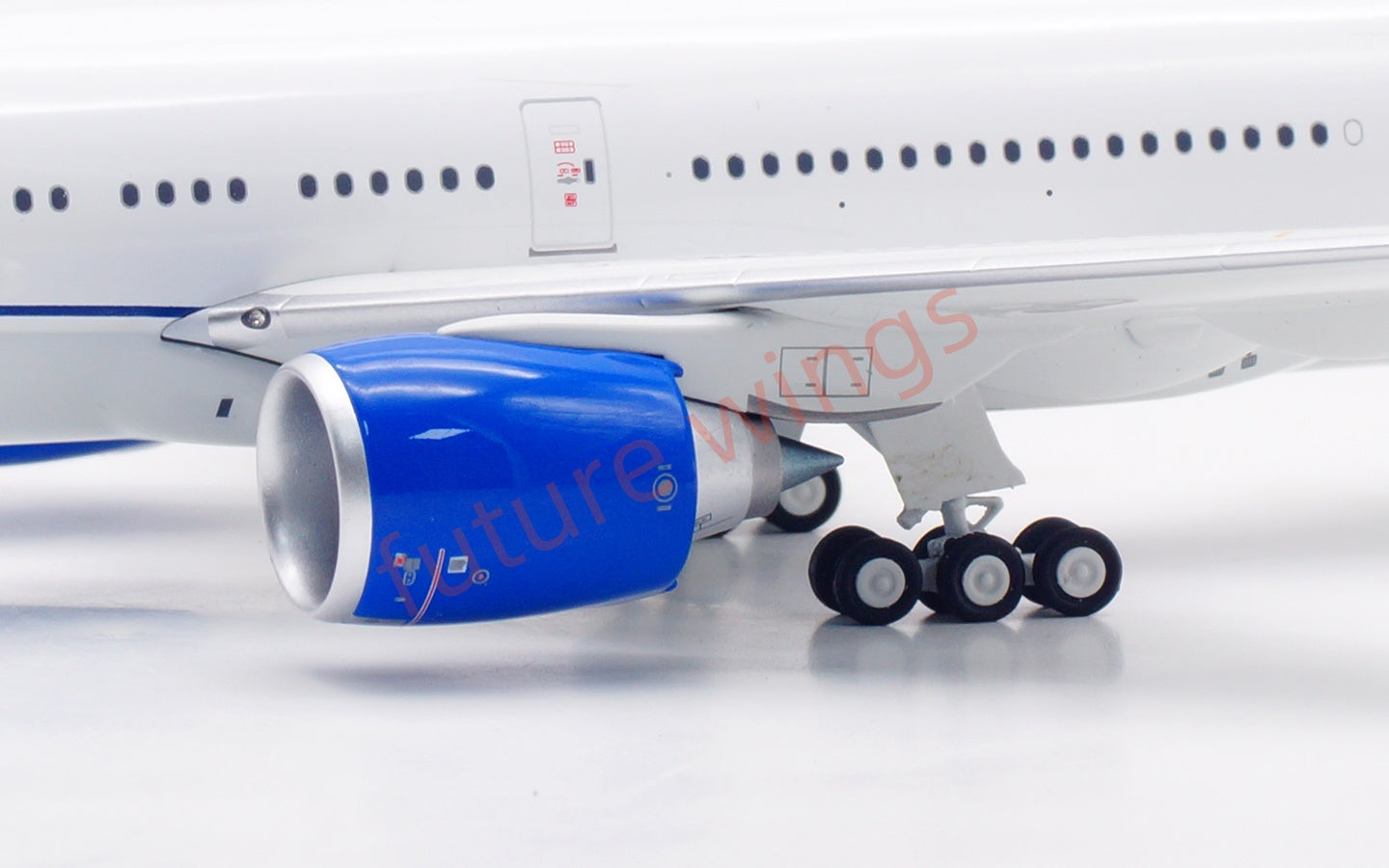 1:200 InFlight200 United Airlines B777-300 N2251U Diecast Aircraft Model