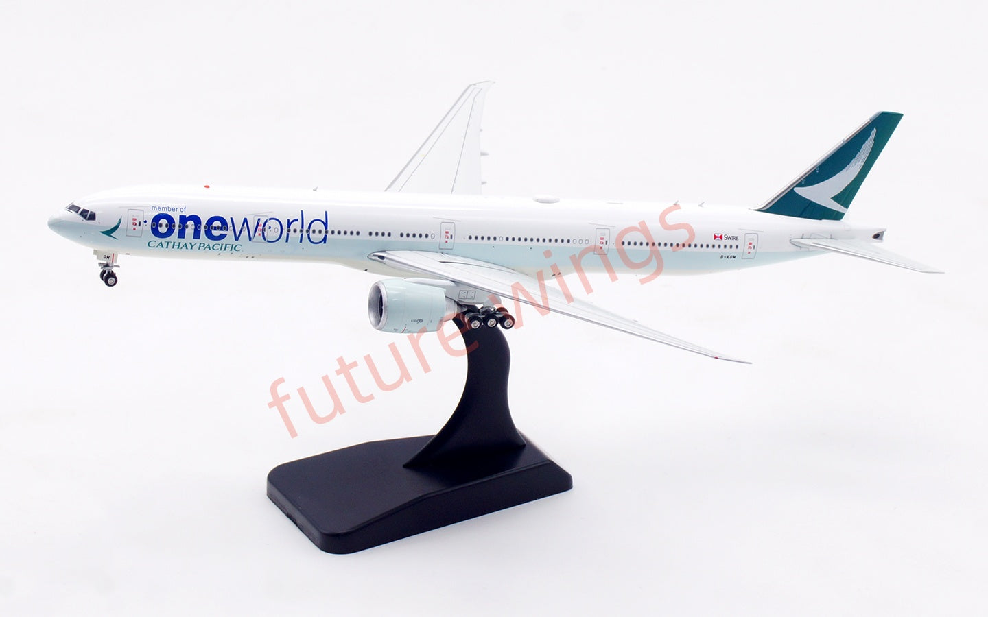 1:400 Aviation400 Cathay Pacific B777-300ER B-KQM Aircraft Model Free Tractor+Stand
