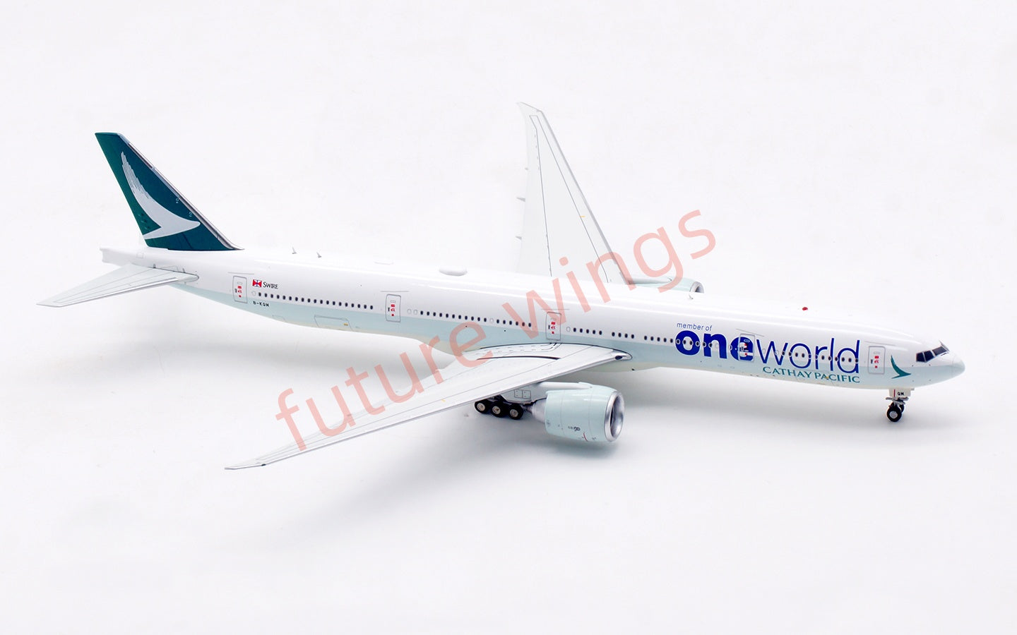 1:400 Aviation400 Cathay Pacific B777-300ER B-KQM Aircraft Model Free Tractor+Stand