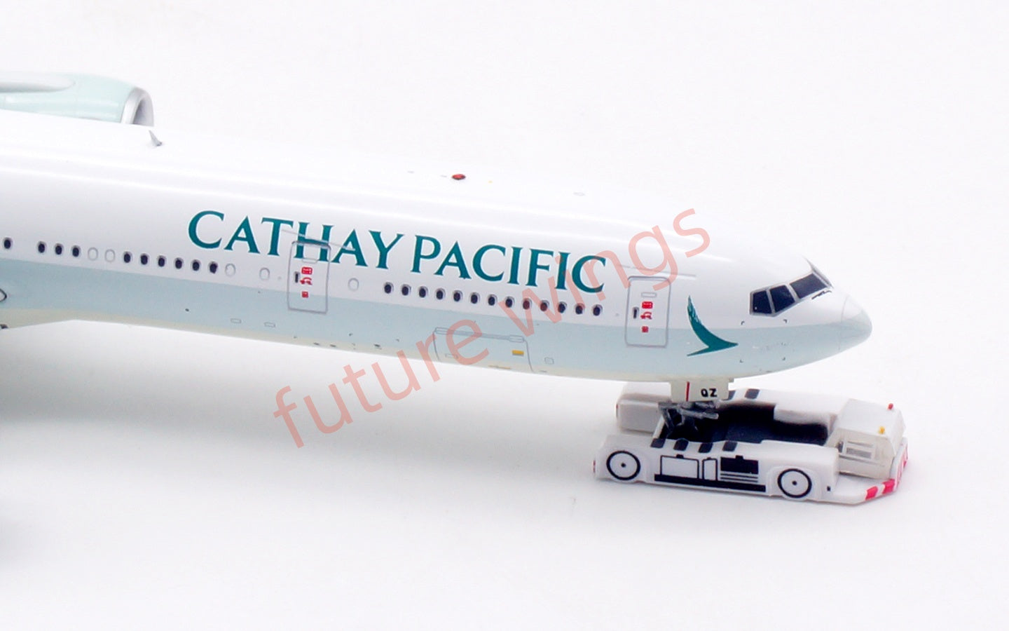 1:400 Aviation400 Cathay Pacific B777-300ER B-KQZ Aircraft Model Free Tractor+Stand