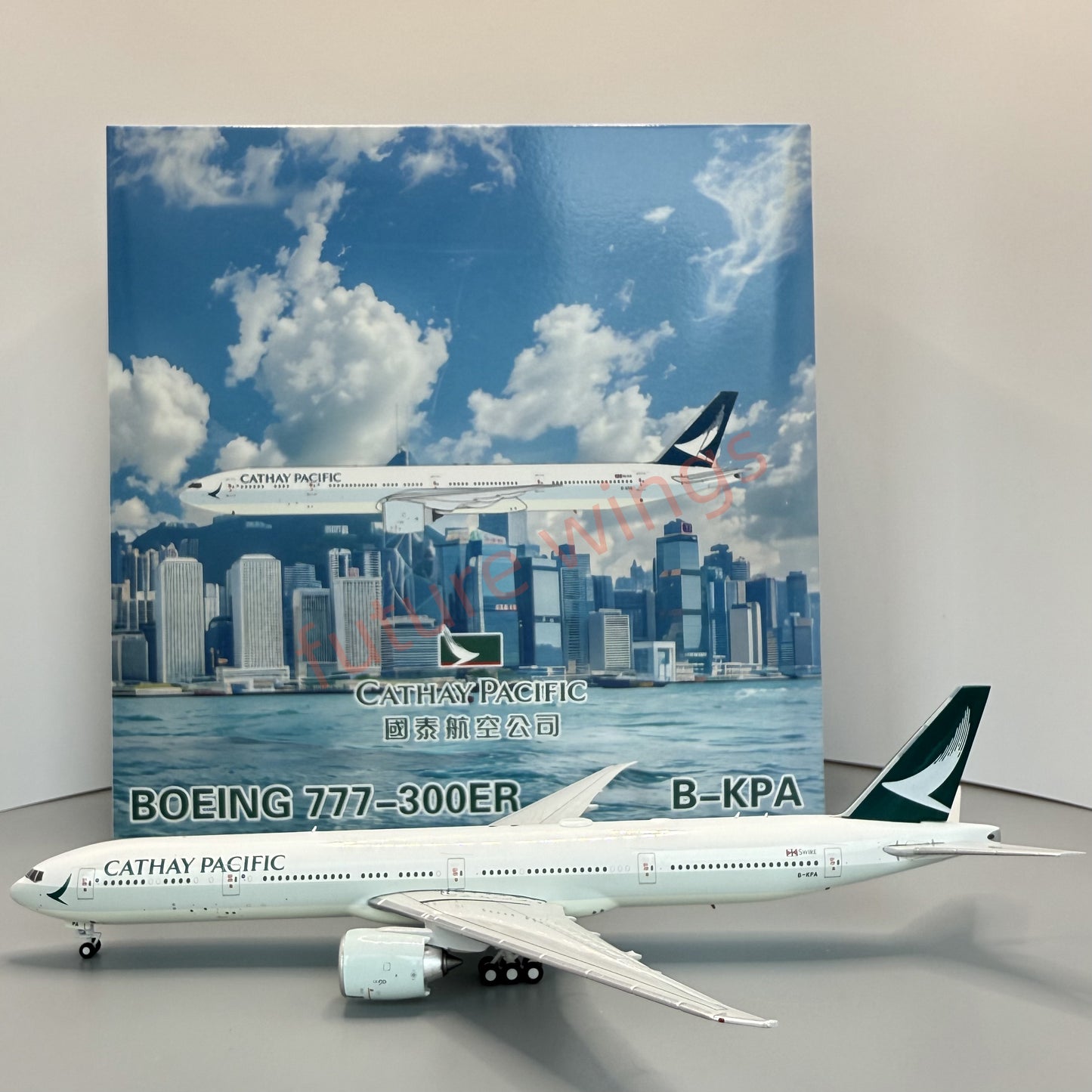 1:400 Geministar Cathay Pacific B777-300ER B-KPA Aircraft Model+Free Tractor