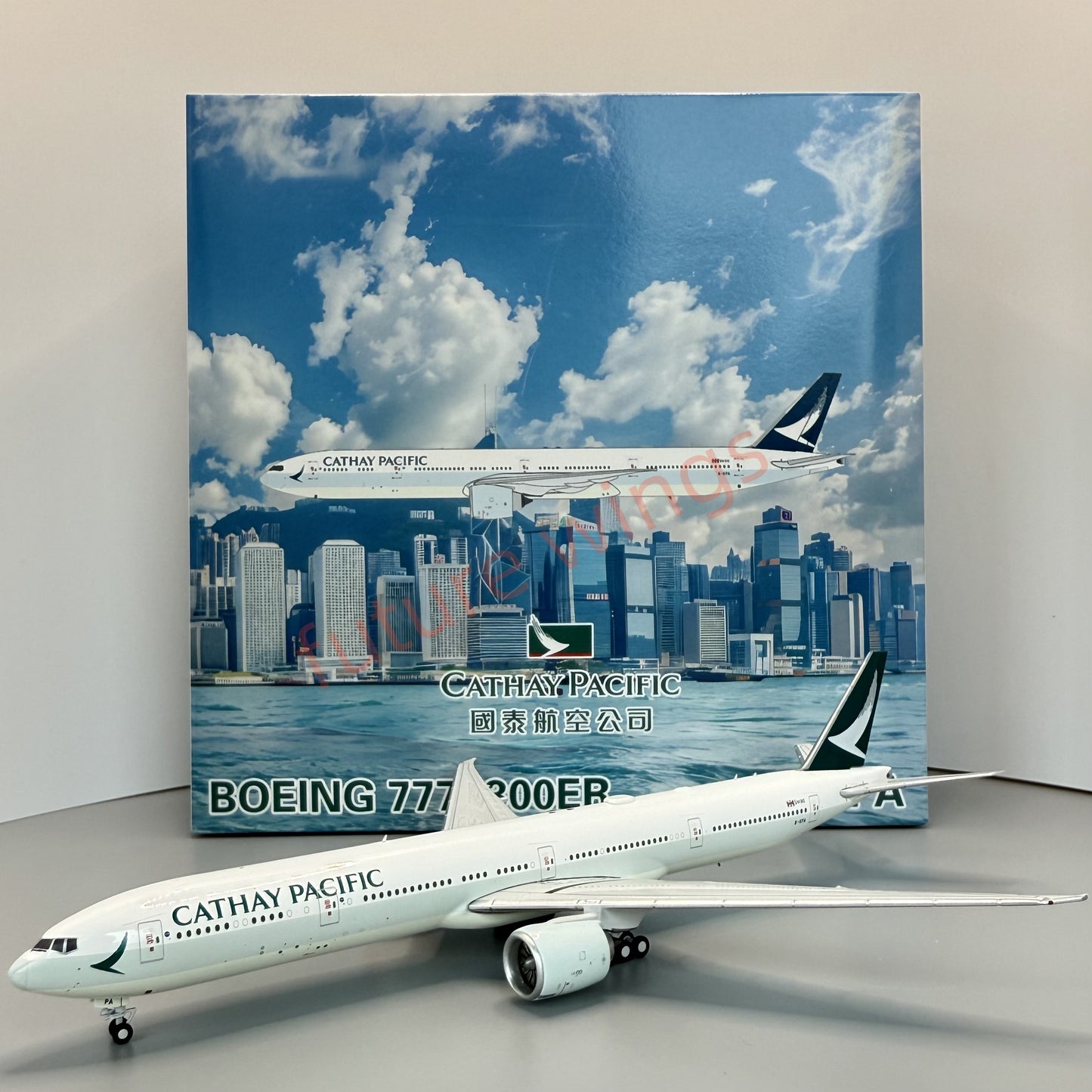 1:400 Geministar Cathay Pacific B777-300ER B-KPA Aircraft Model+Free Tractor