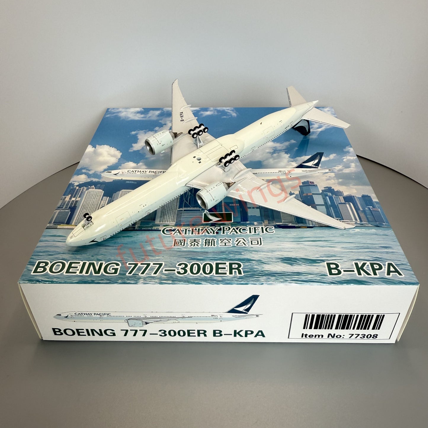 1:400 Geministar Cathay Pacific B777-300ER B-KPA Aircraft Model+Free Tractor