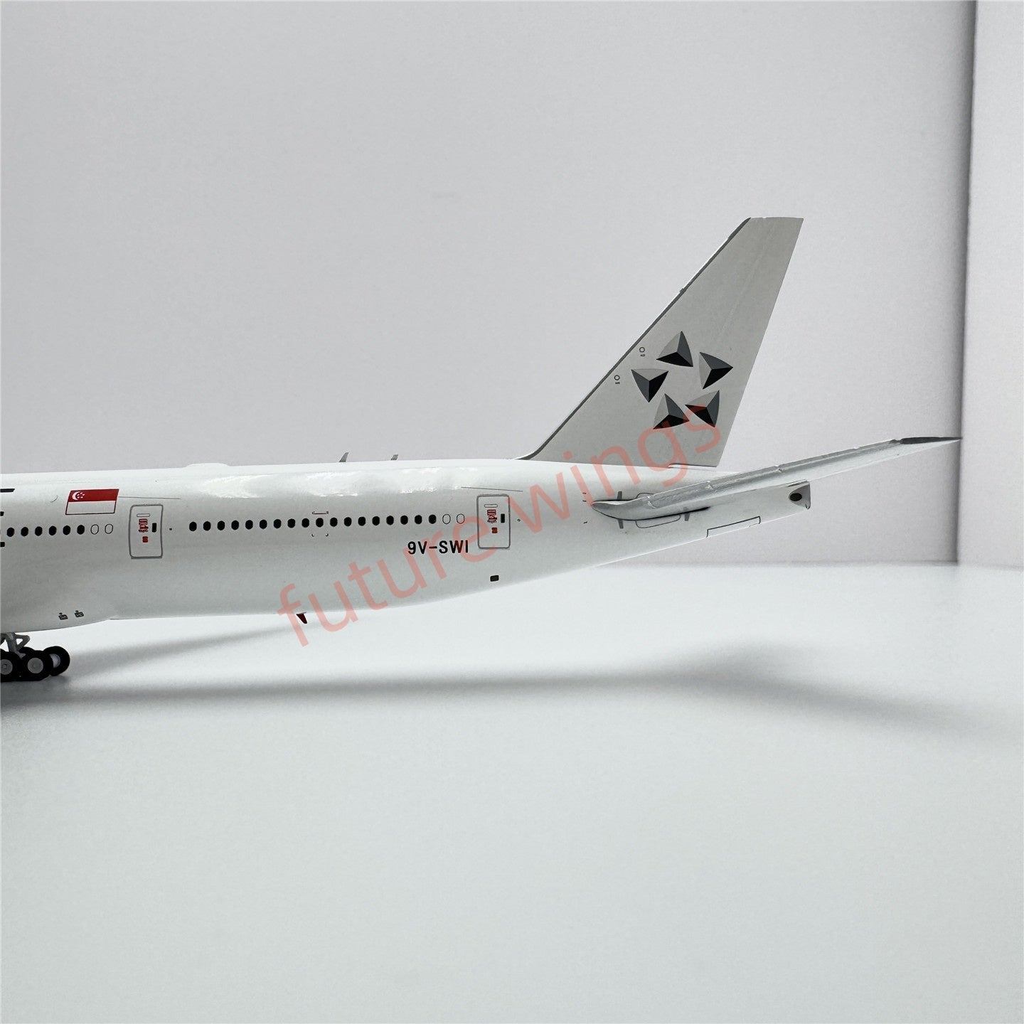 1:400 Geministar Singapore Airlines B777-300ER 9V-SWI 9V-SWM 9V-SWJ "STAR ALLIANCE" Aircraft Model+Free Tractor