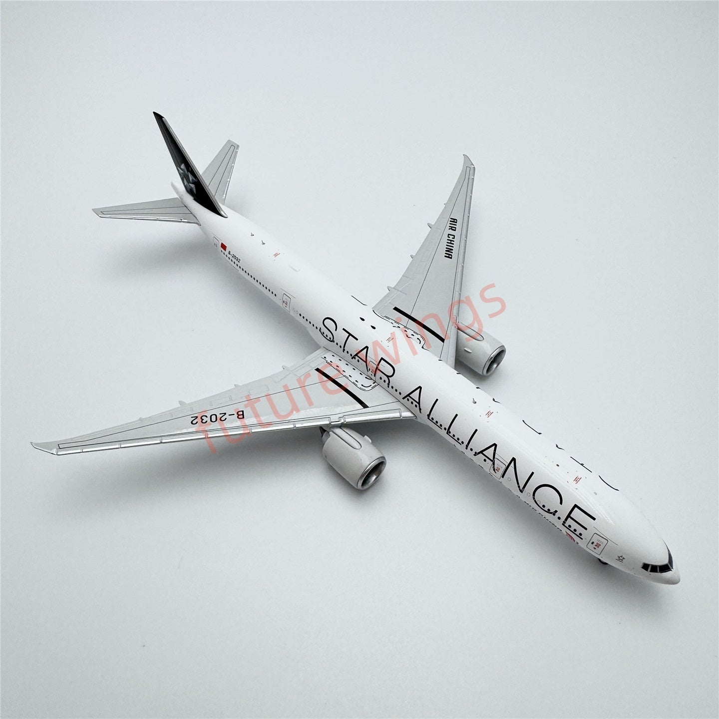 1:400 Geministar Air China B777-300ER B-2032 "STAR ALLIANCE" Aircraft Model+Free Tractor