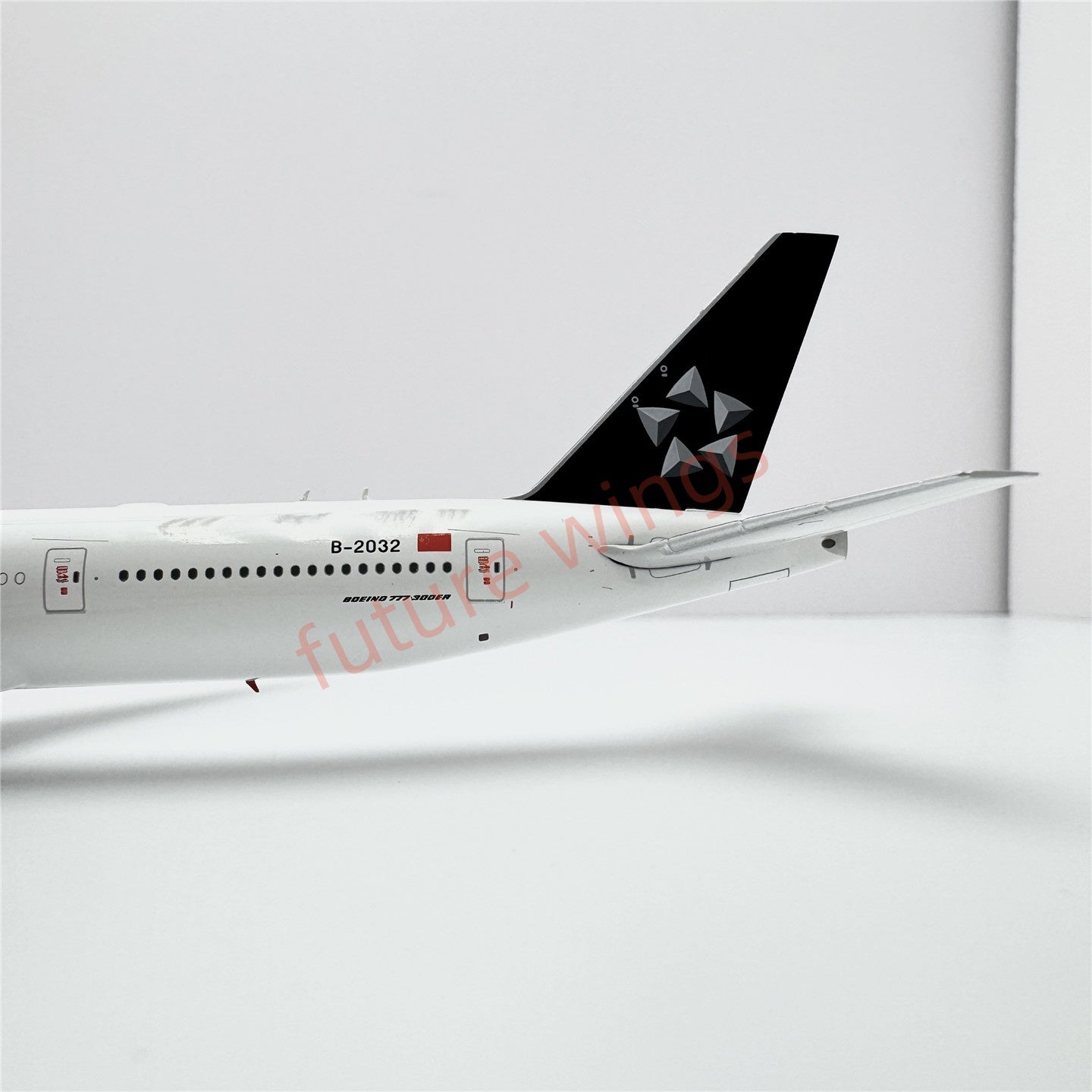1:400 Geministar Air China B777-300ER B-2032 "STAR ALLIANCE" Aircraft Model+Free Tractor