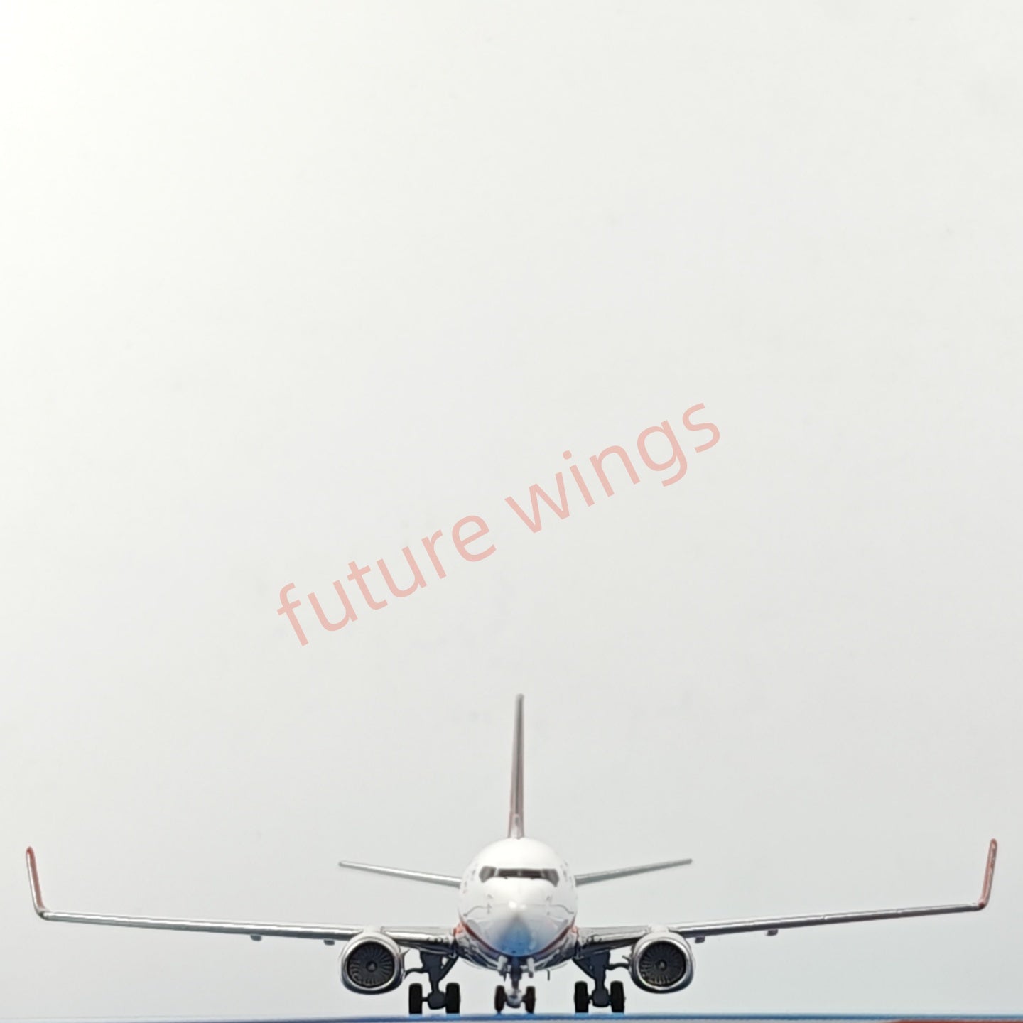 1:400 AeroPolaris ShangHai Airlines B737-800 B-16722 Aircraft Model+Free Tractor
